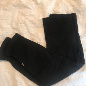 lululemon gently worn crops! Great for yoga!
